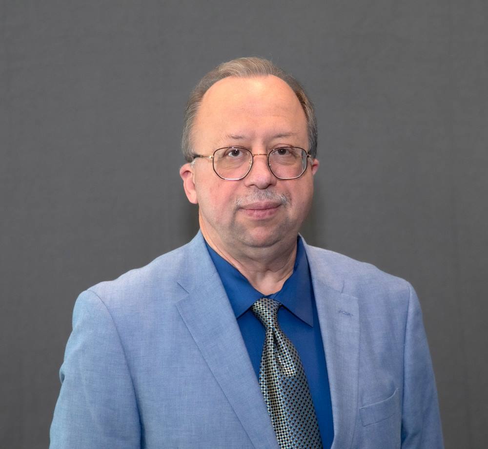 Headshot of Vladimir Azrkhin