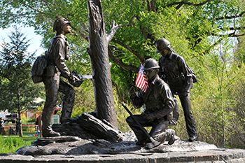 Prineville Statue