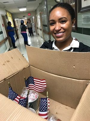 Delivering Gift Mugs to Veterans in Cartersville Georgia for Veteran's Day 2018