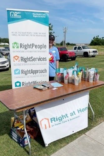 Right at Home Northwest Oklahoma City owners and care team at this year's Parkinson's Rally WalkE