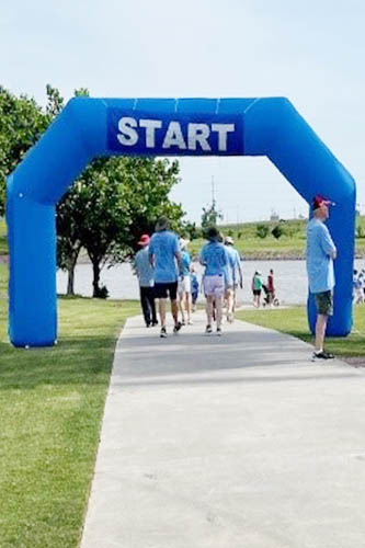 Right at Home Northwest Oklahoma City owners and care team enjoy this year's Parkinson's Rally Walk