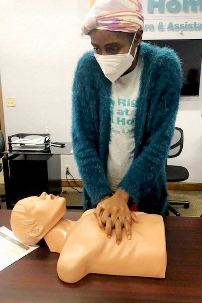 Right at Home Northwest Oklahoma City Care Team Taking Part in CPR Training
