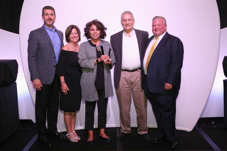 Vernon and Grace Atwood accepting the Allen Hager Right Spirit Award