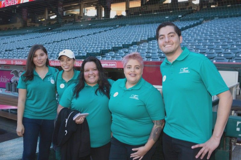 Right at Home Northwest OC team at Walk4Alz OC 2019